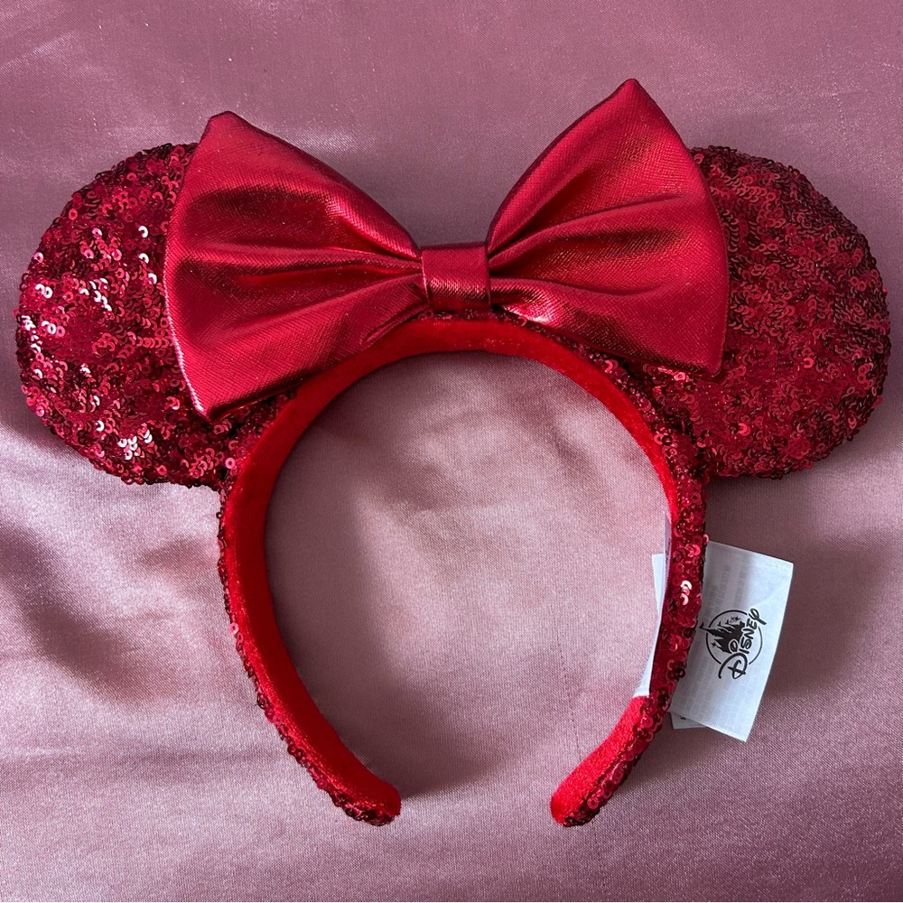DISNEY - Red Sequined Ears
